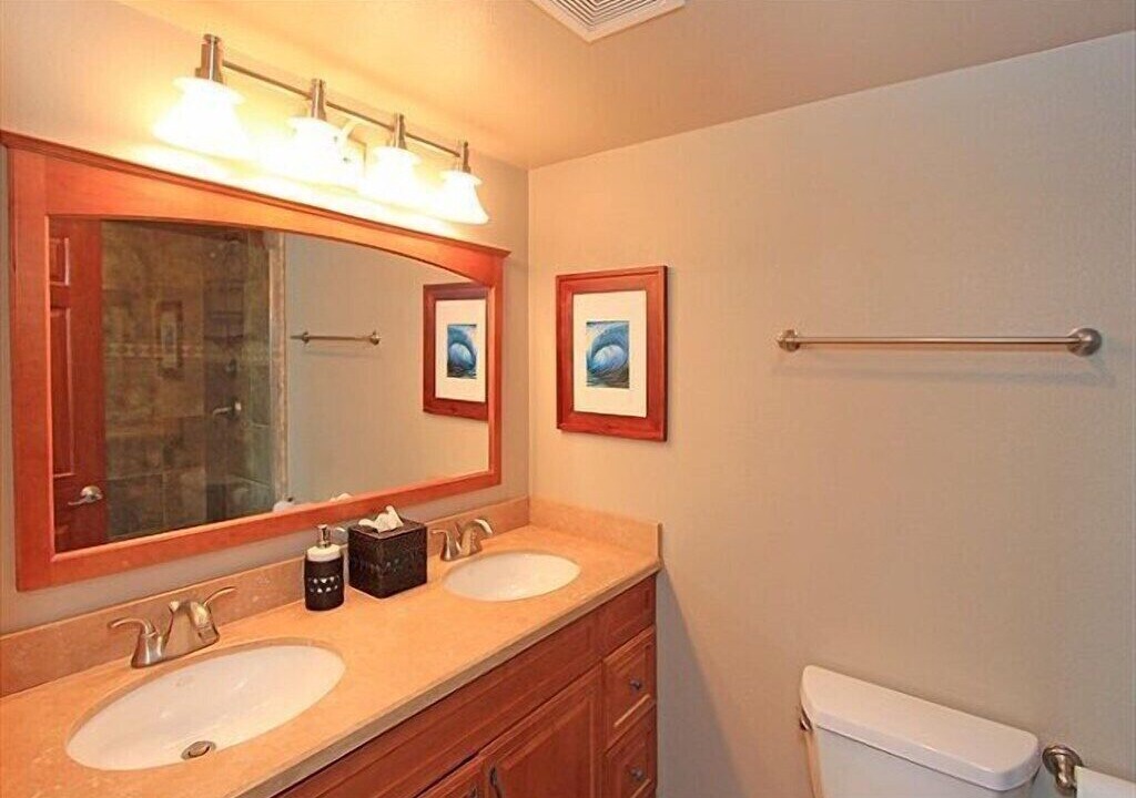 Photo of Bathroom in Santa Ana Heights