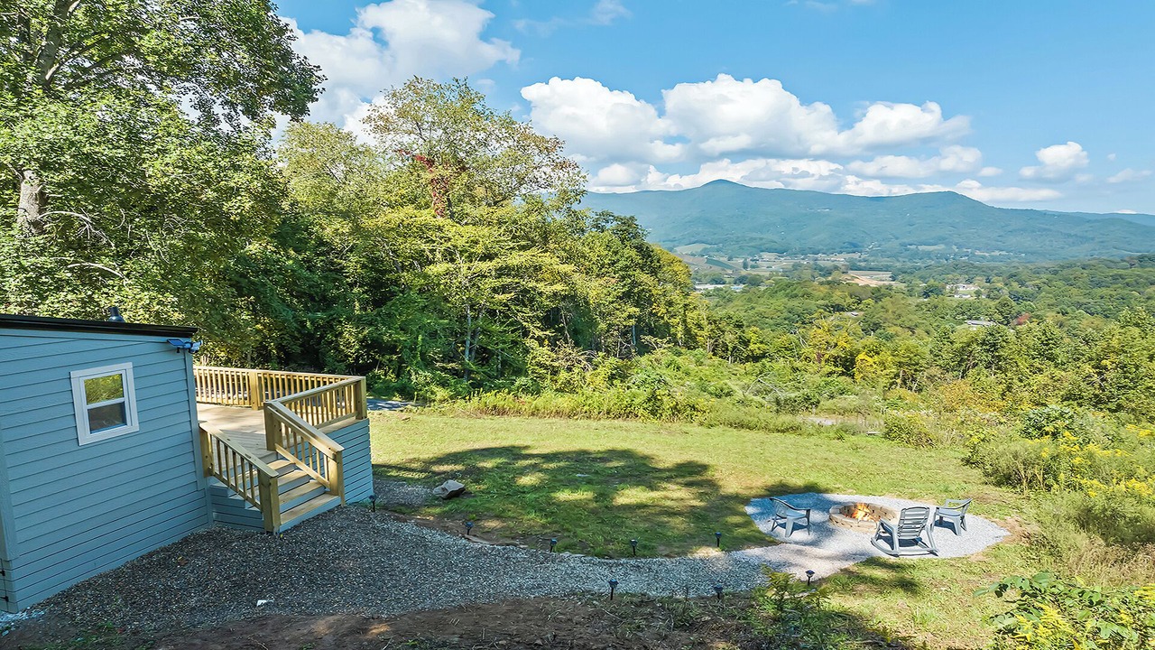 Photo of Outdoor in Waynesville