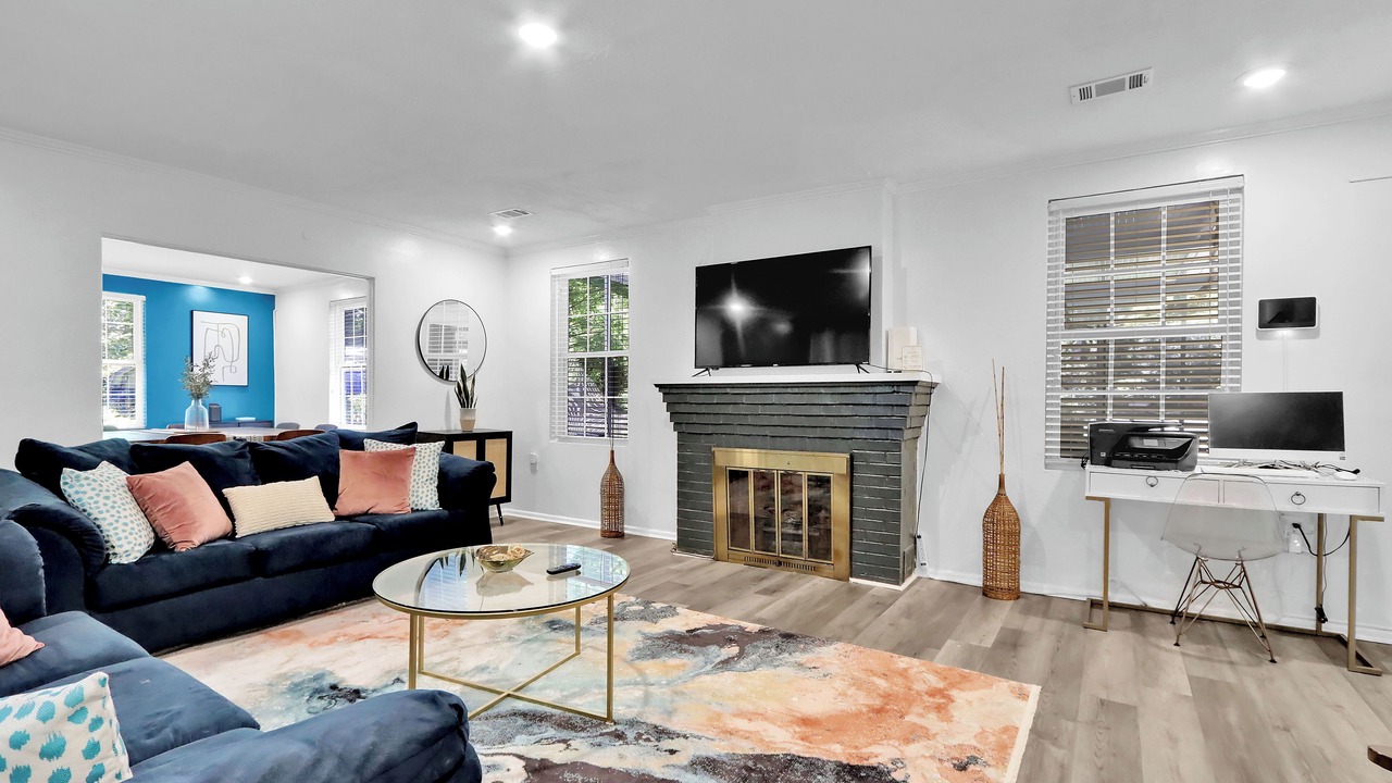 Photo of Livingroom in Macon