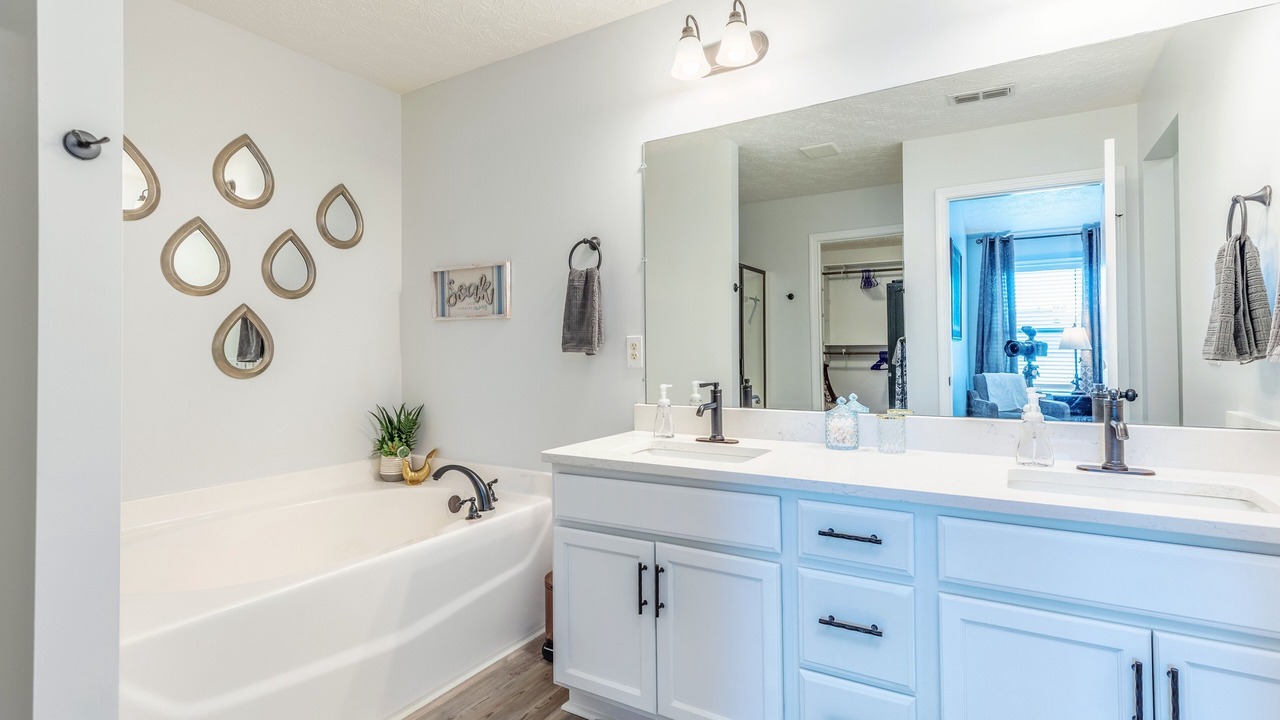 Photo of Bathroom in Phenix City