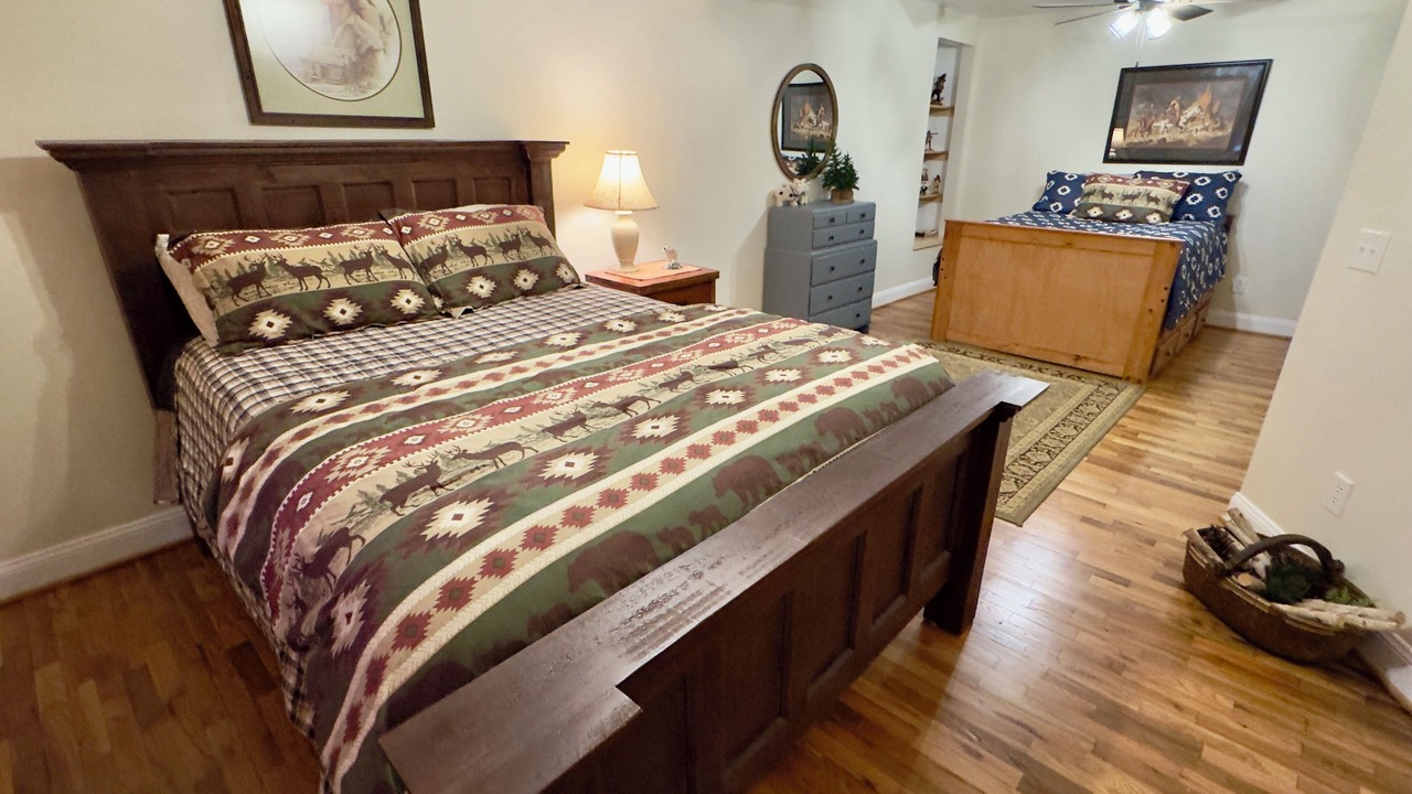 Photo of Bedroom in Bryant