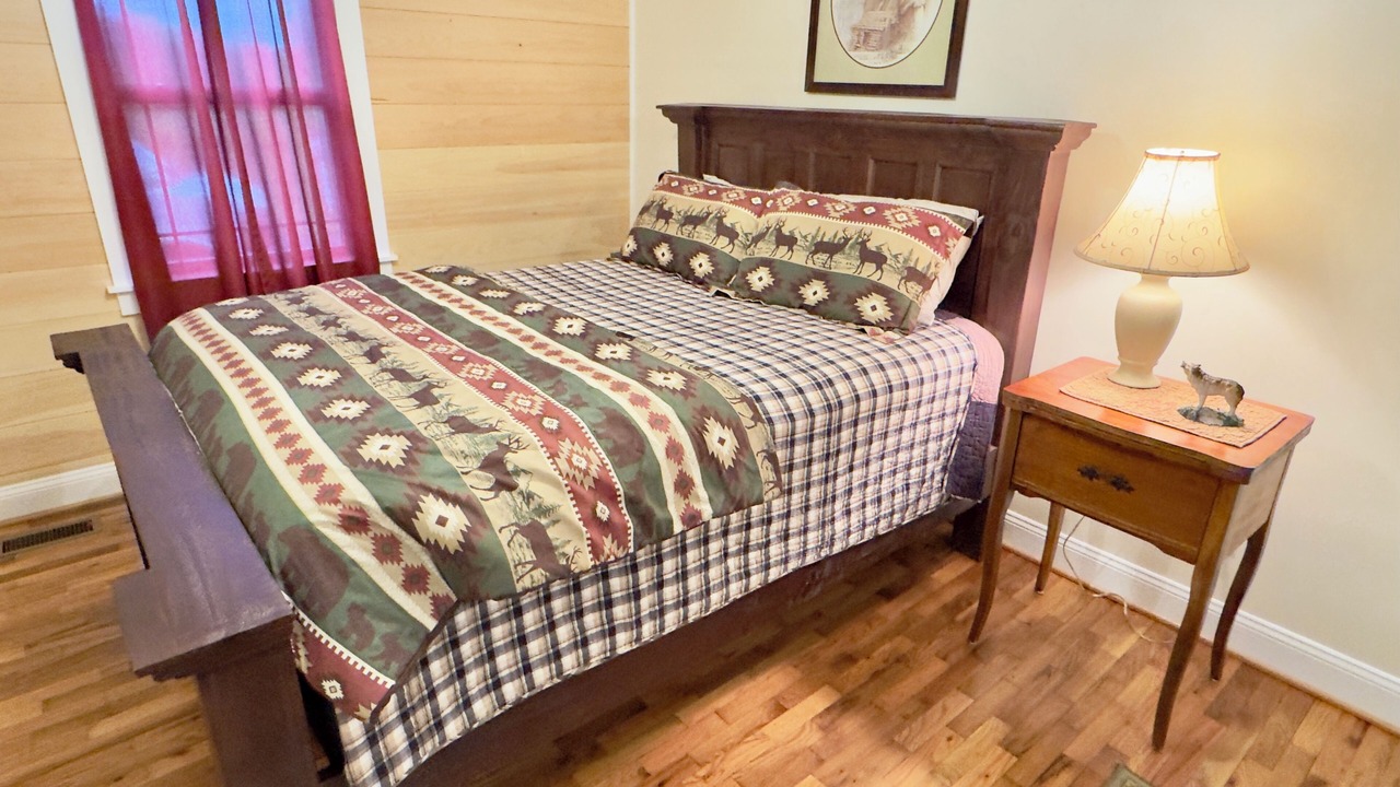 Photo of Bedroom in Bryant