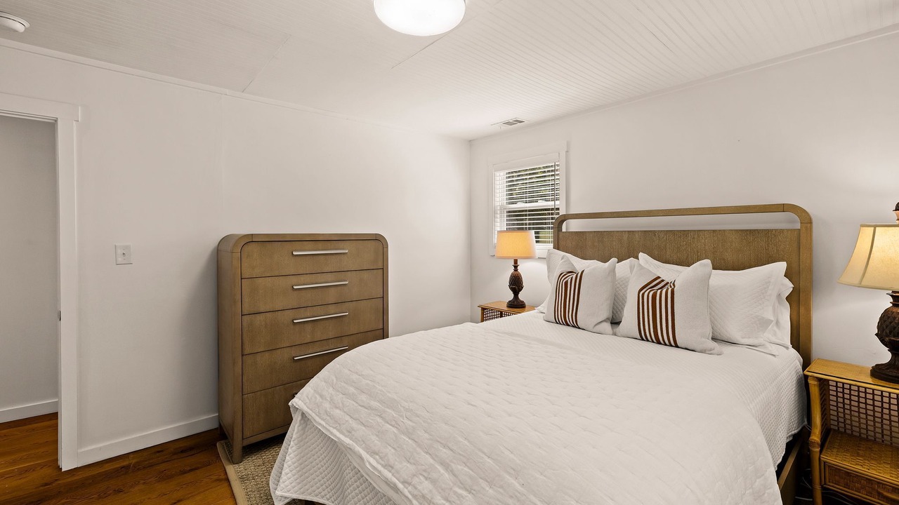 Photo of Bedroom in Montgomery