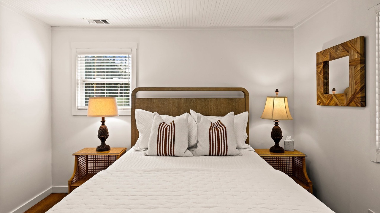 Photo of Bedroom in Montgomery