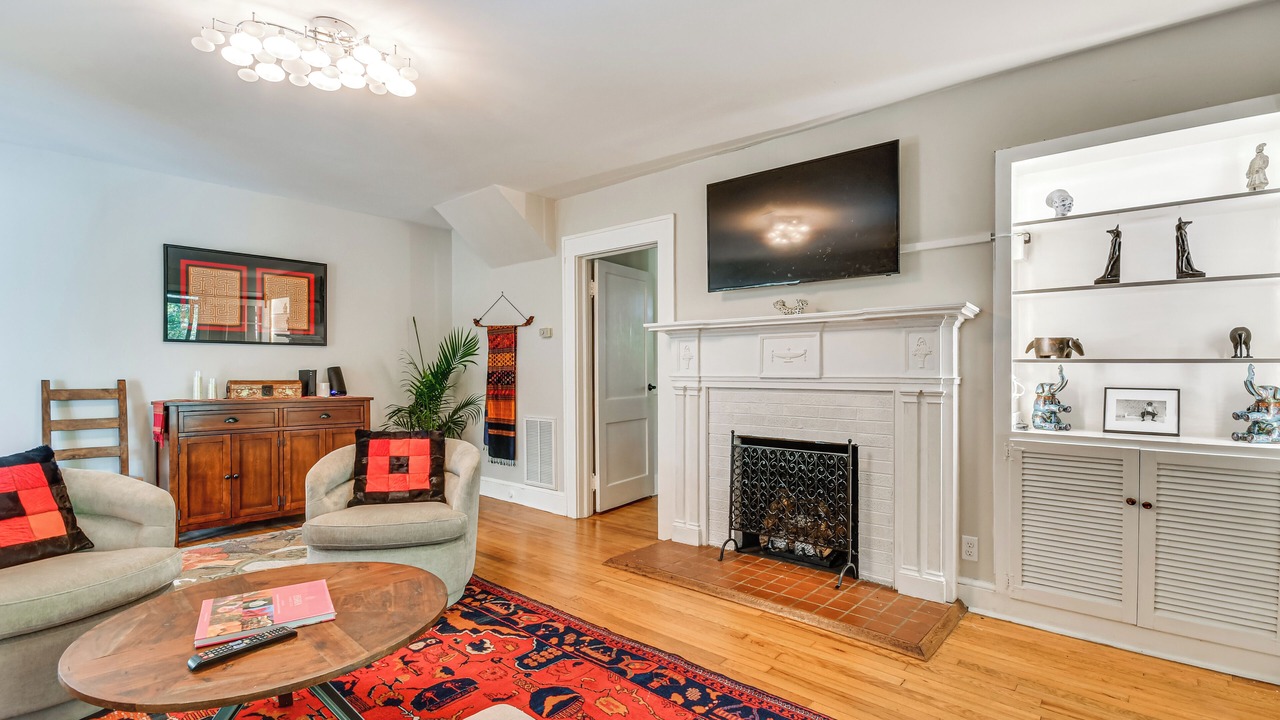 Photo of Livingroom in Asheville