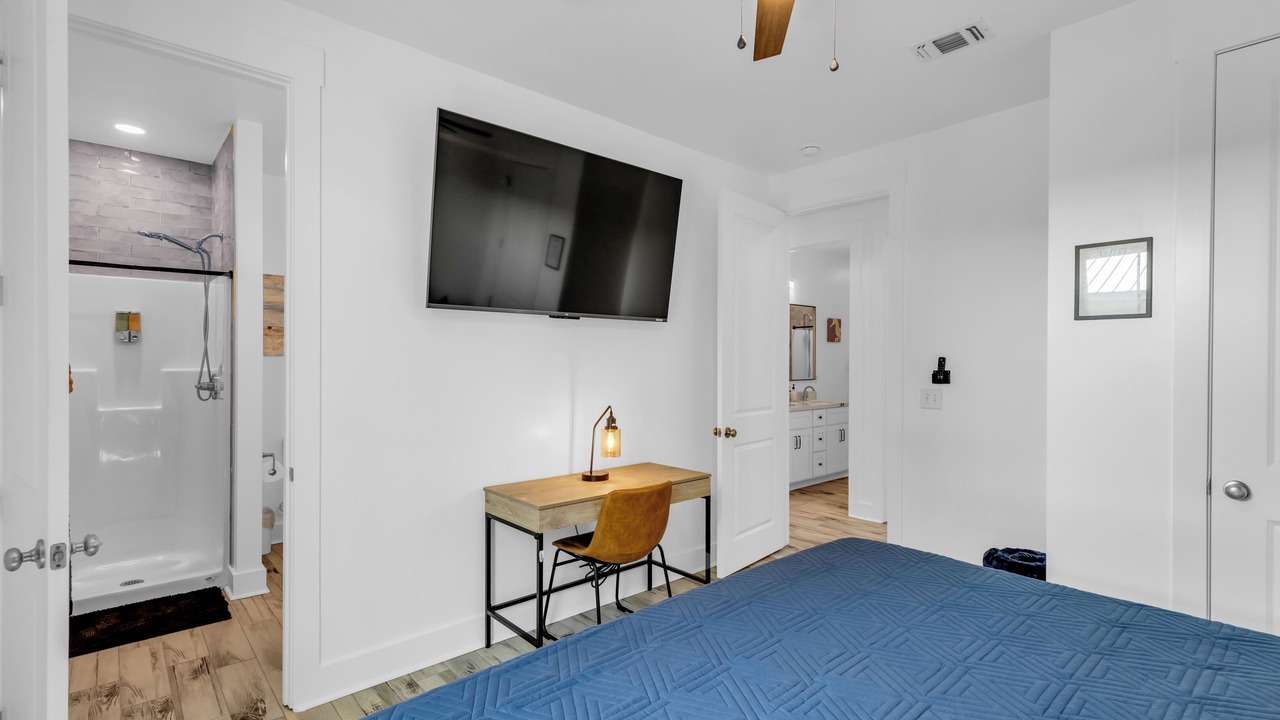 Photo of Bedroom in Gulfport