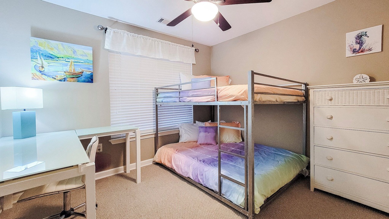 Photo of Bedroom in Gulf Park Estates