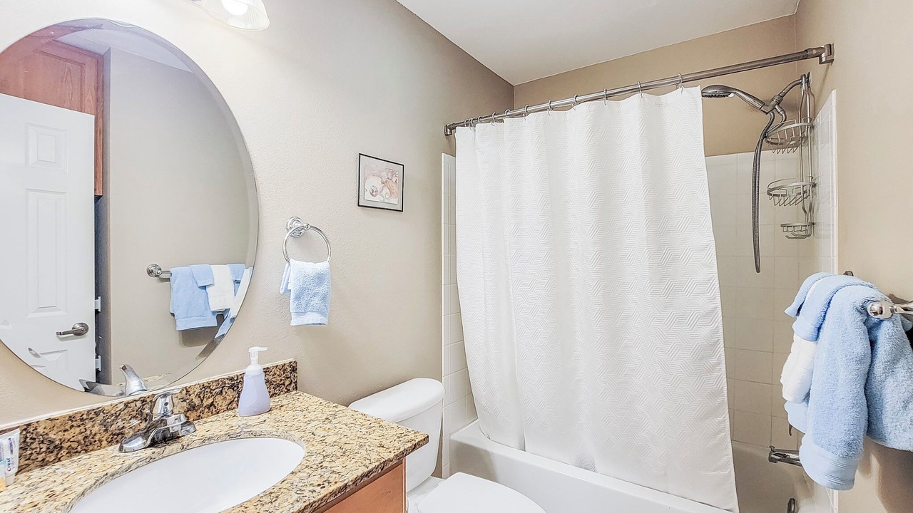 Photo of Bathroom in Gulf Park Estates
