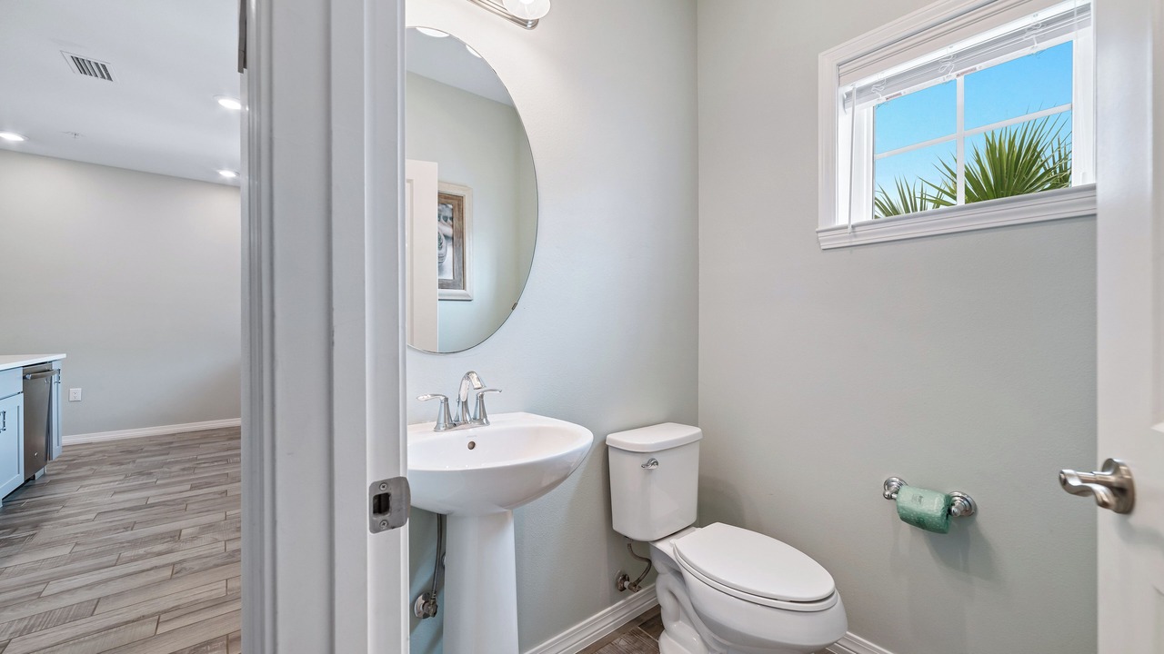 Photo of Bathroom in Ono Island