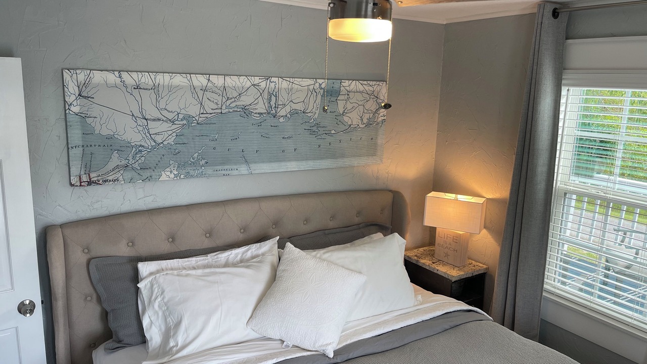Photo of Bedroom in Waveland