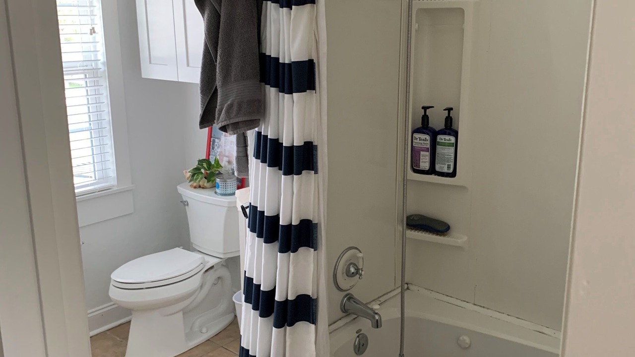 Photo of Bathroom in Waveland
