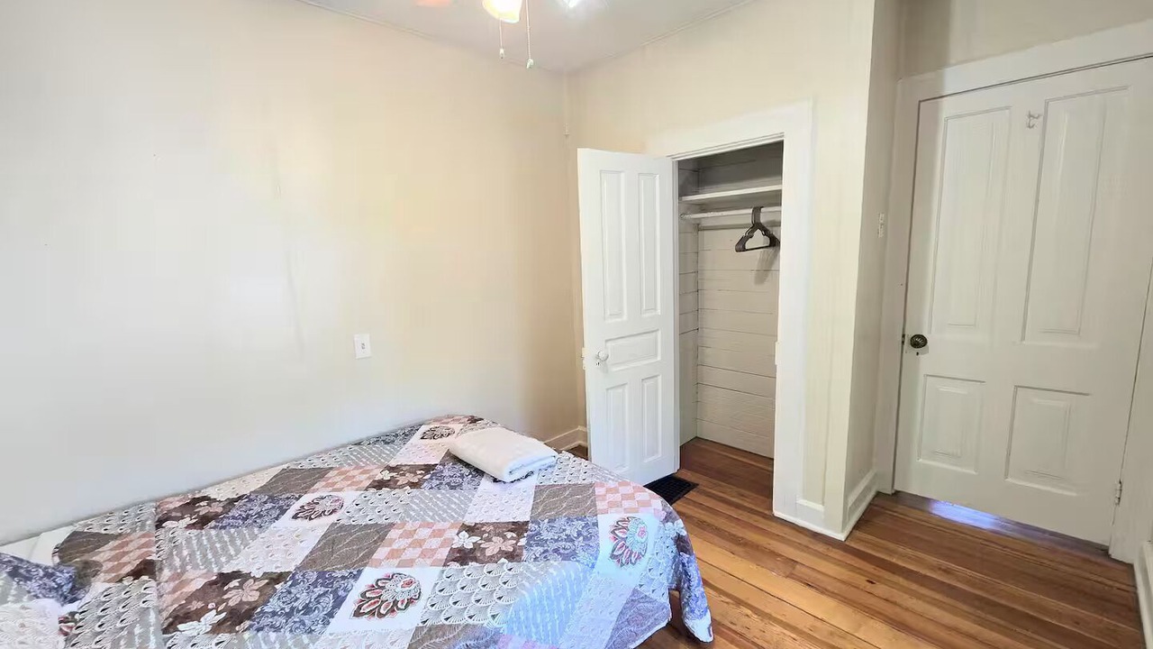 Photo of Bedroom in Clyde