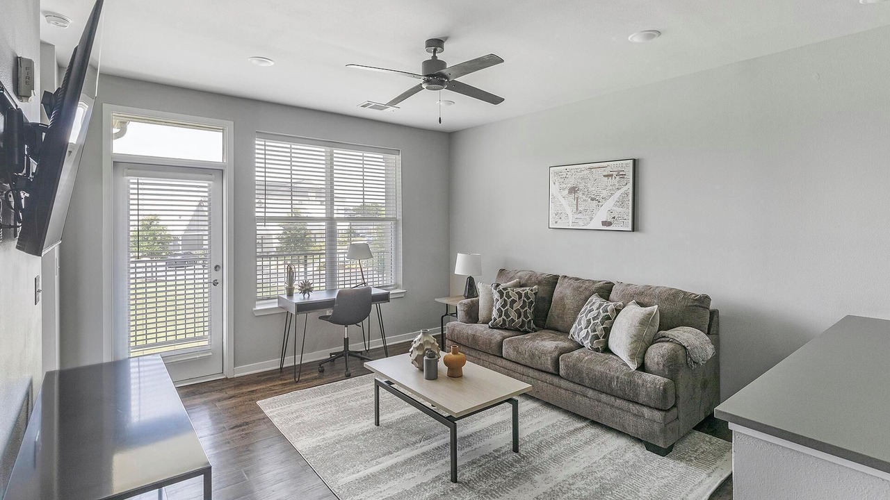 Photo of Livingroom in Madison