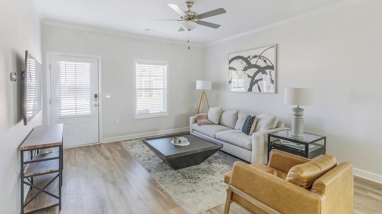 Photo of Livingroom in Huntsville