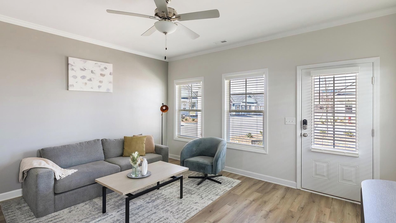 Photo of Livingroom in Huntsville