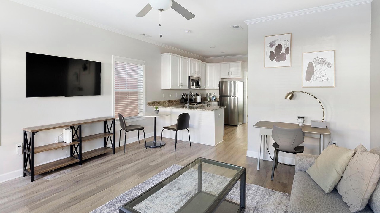 Photo of Livingroom in Huntsville