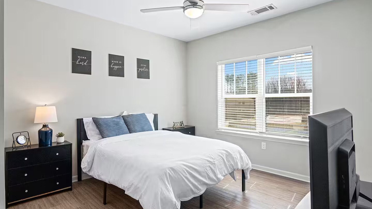Photo of Bedroom in Union City