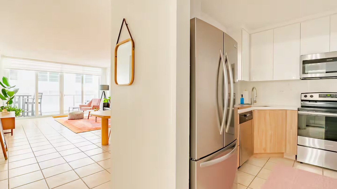 Photo of Kitchen in Mid Beach