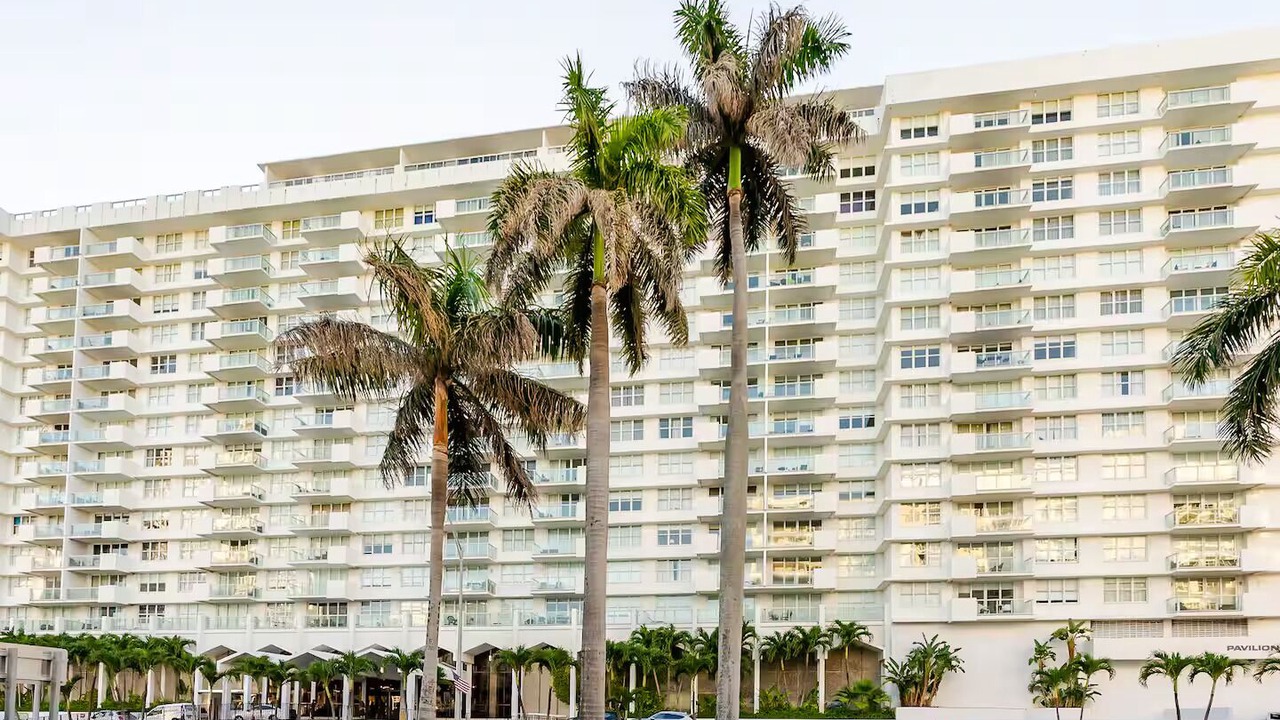 Photo of Outdoor in Mid Beach