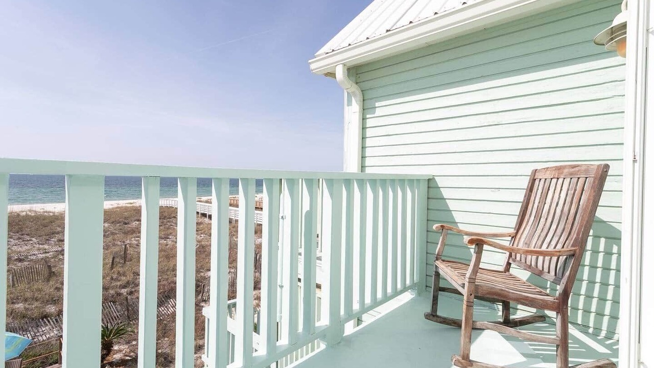 Photo of Patio Balcony in Ono Island