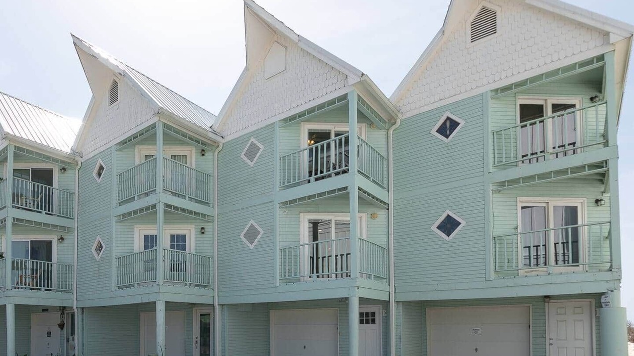 Photo of Patio Balcony in Ono Island