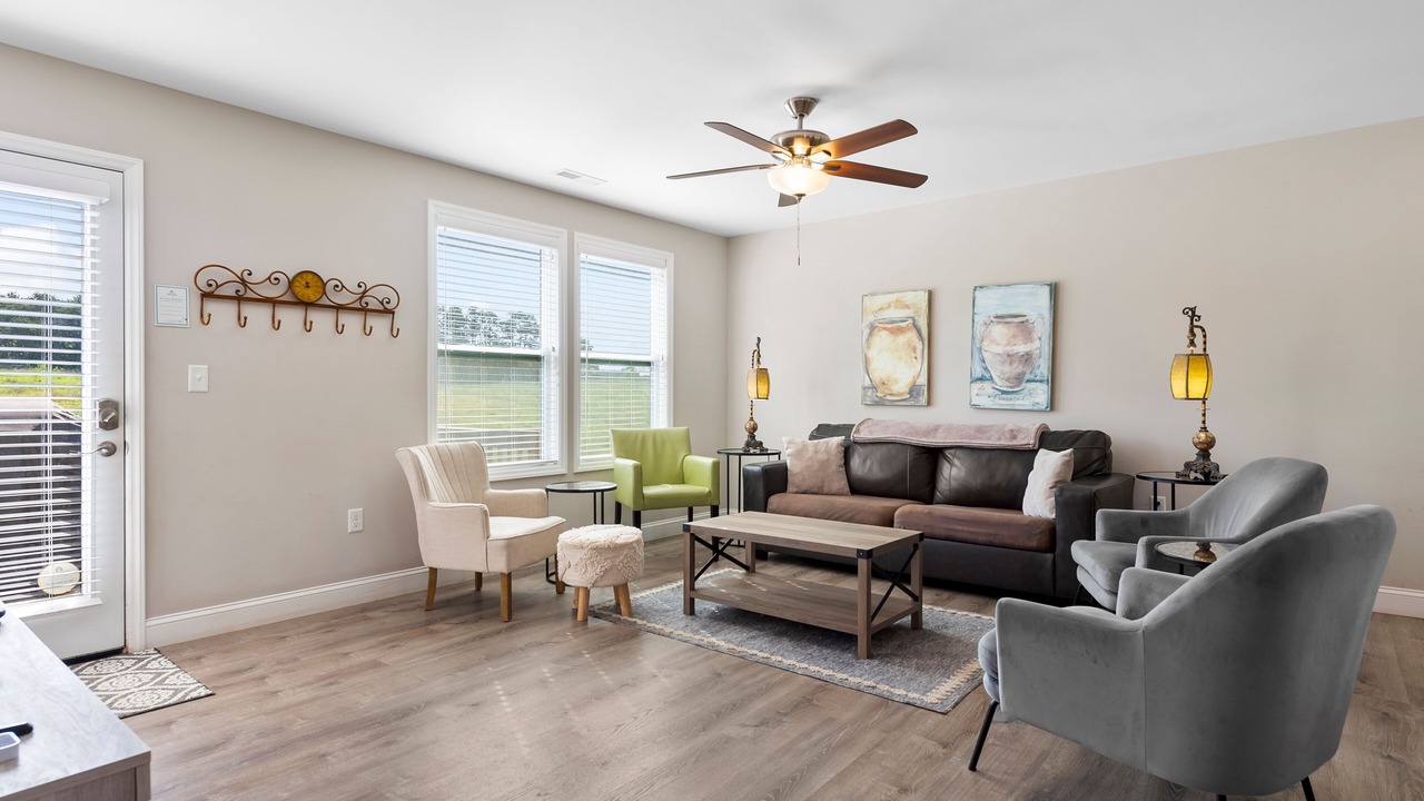 Photo of Livingroom in Alexander