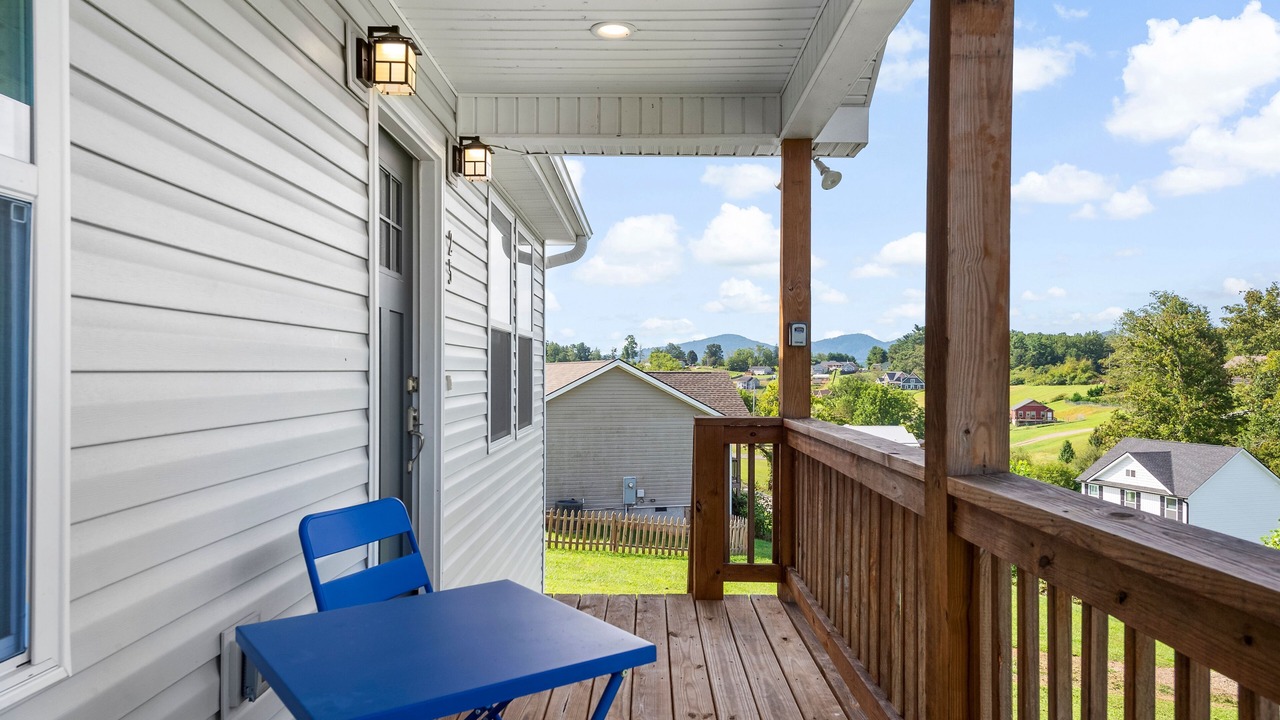 Photo of Patio Balcony in Alexander