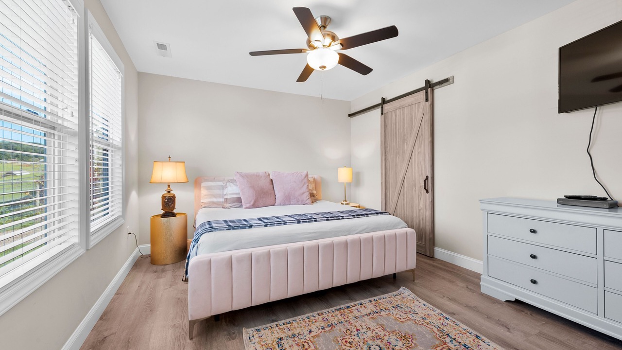 Photo of Bedroom in Alexander