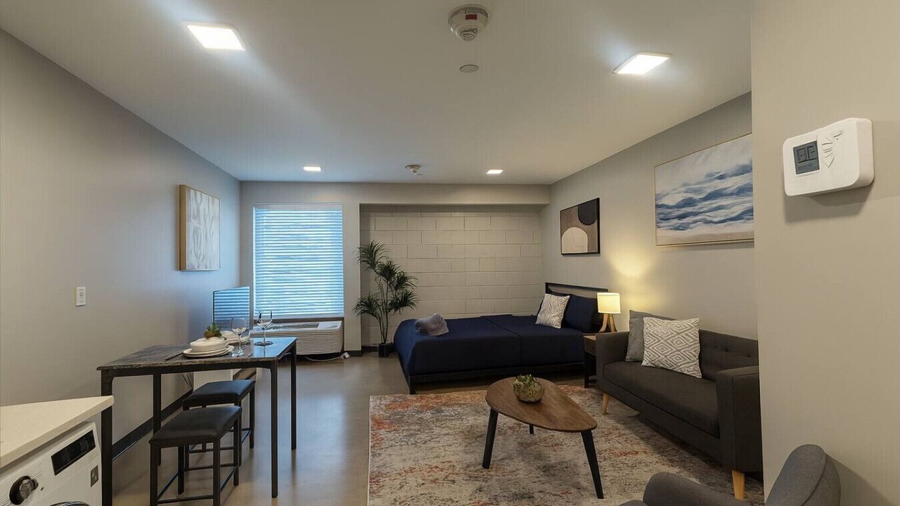 Photo of Livingroom in Five Points South