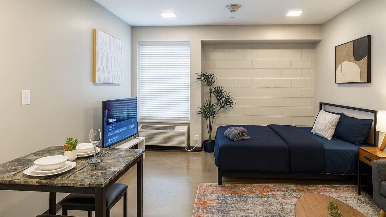 Photo of Bedroom in Five Points South