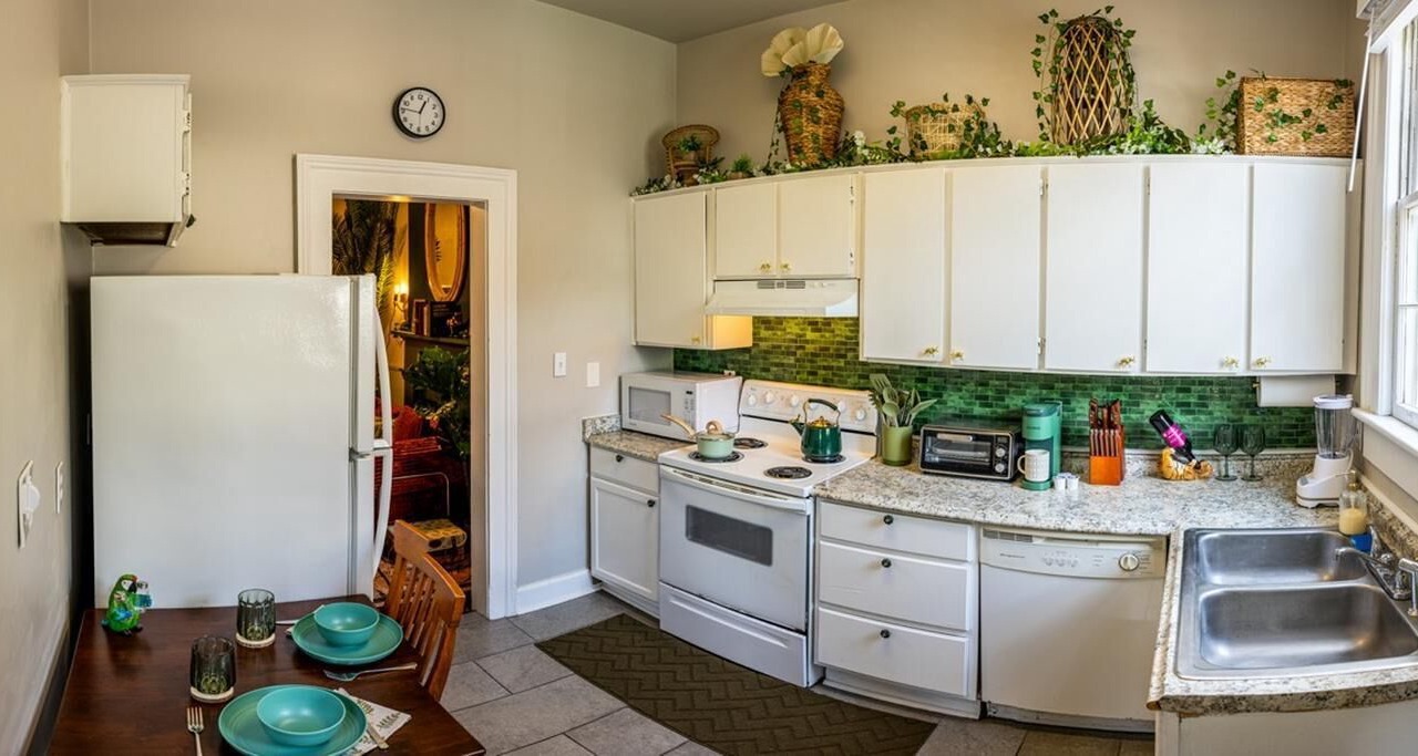 Photo of Kitchen in Historic Downtown Savannah