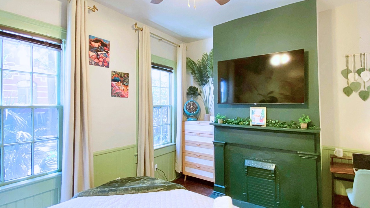Photo of Bedroom in Historic Downtown Savannah