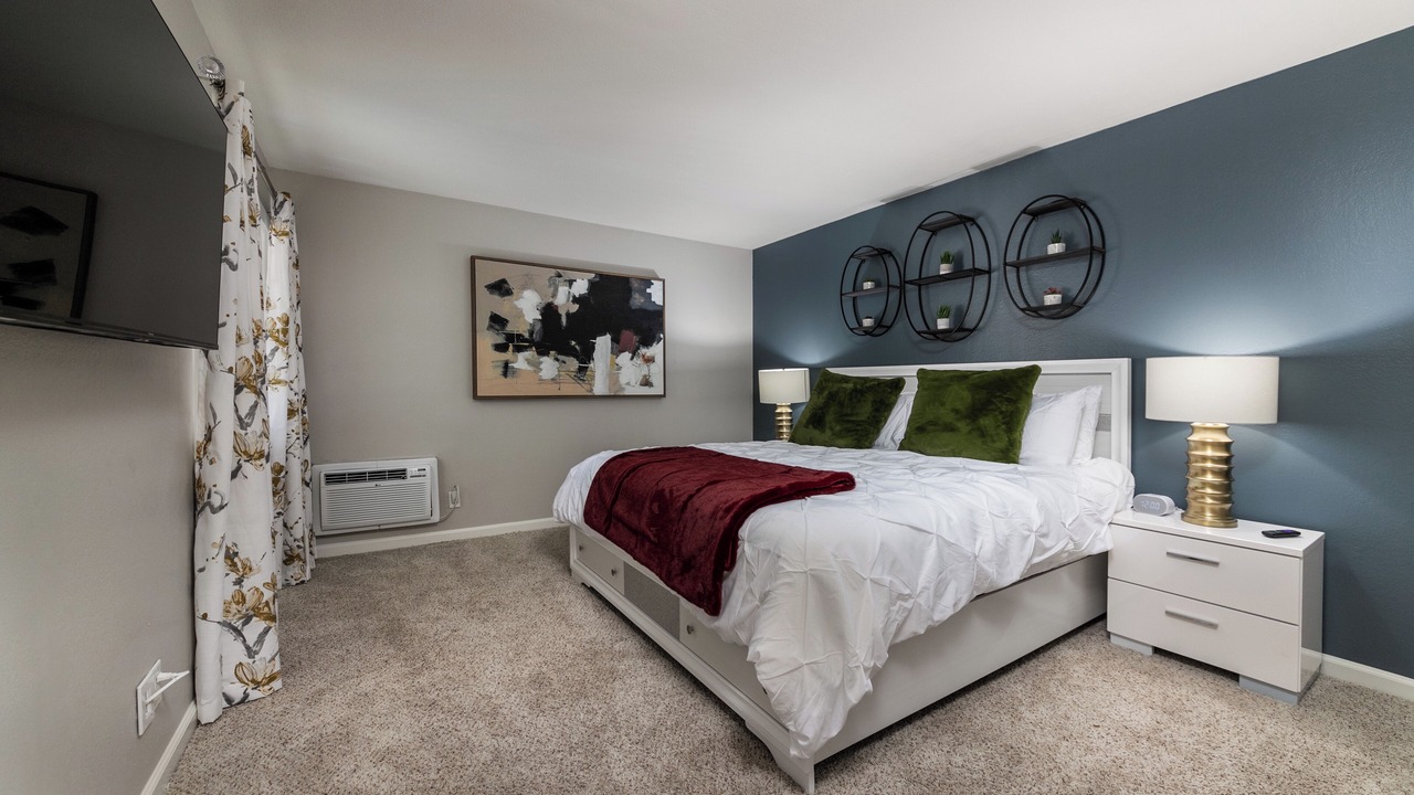 Photo of Bedroom in Thousand Oaks