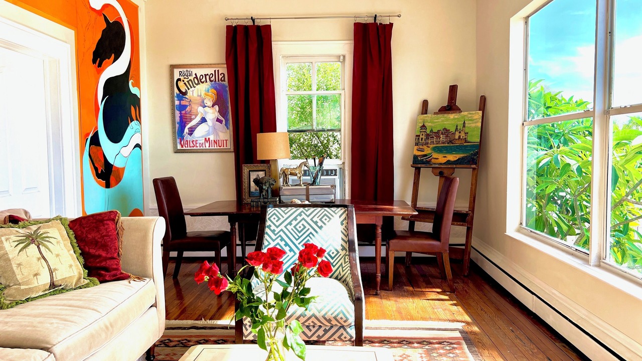 Photo of Livingroom in Pass-a-Grille