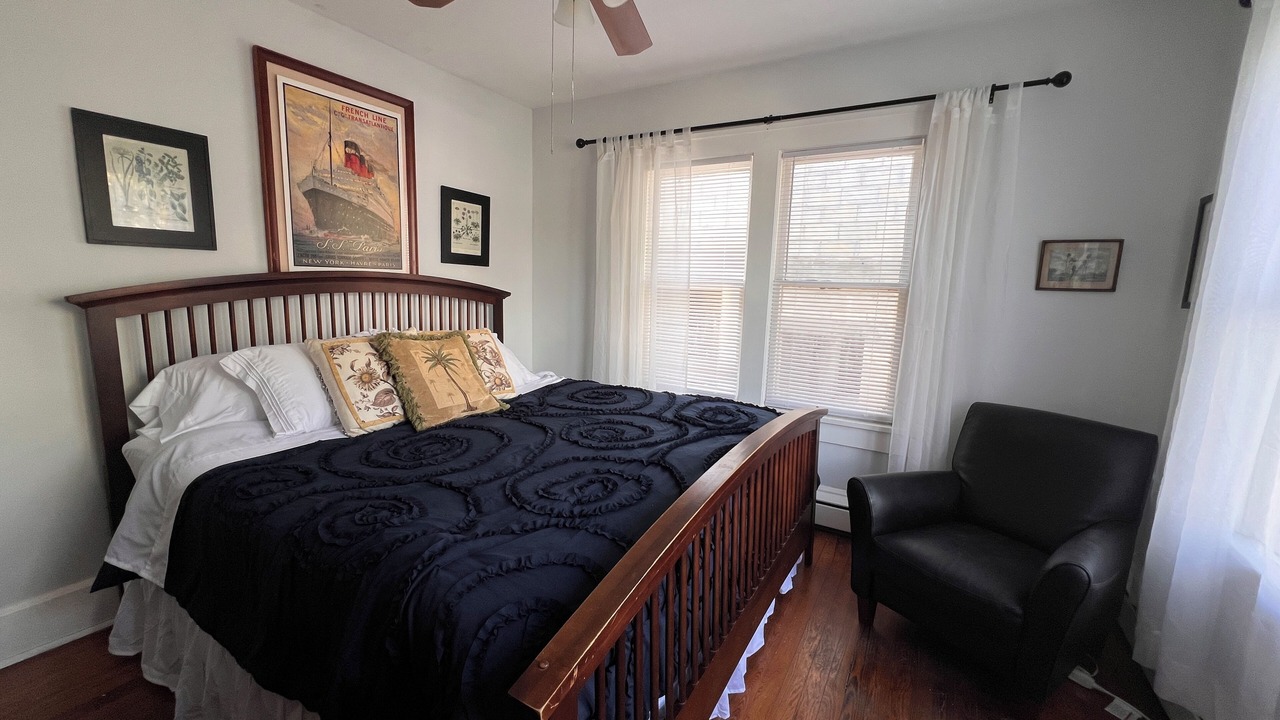Photo of Bedroom in Pass-a-Grille