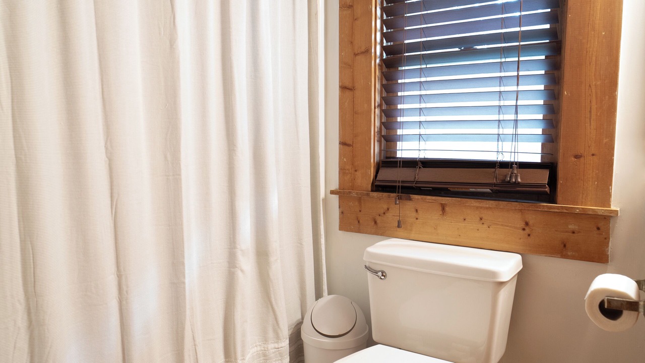Photo of Bathroom in Warm Springs