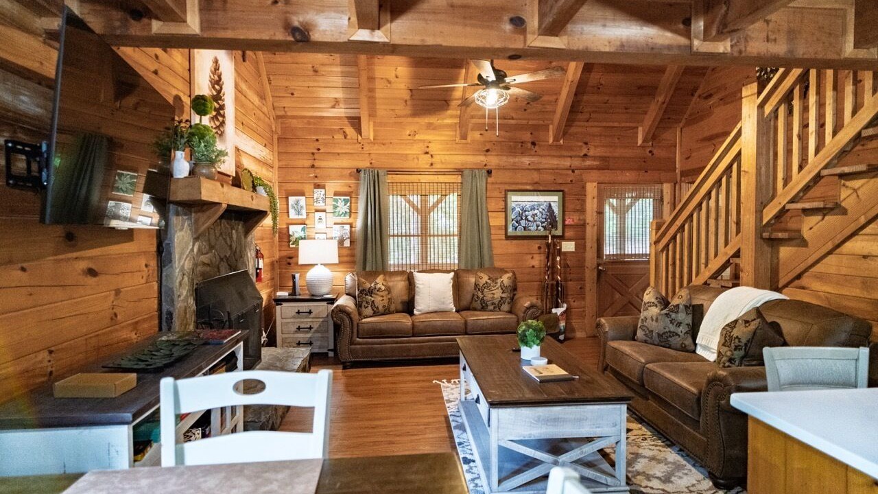 Photo of Livingroom in Warm Springs