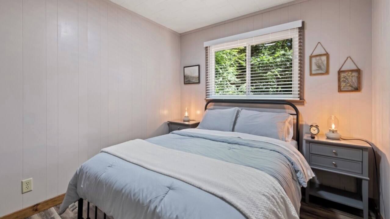 Photo of Bedroom in Maggie Valley