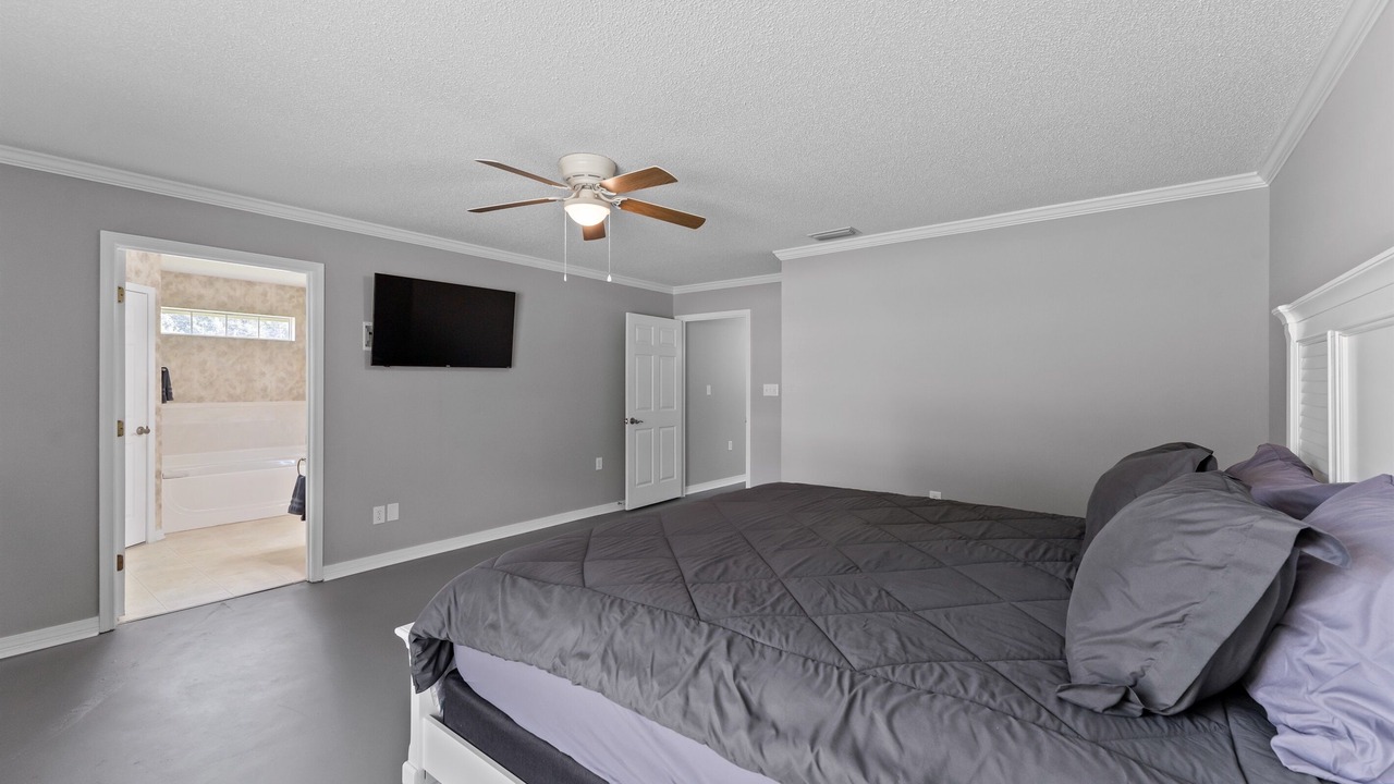 Photo of Bedroom in Foley