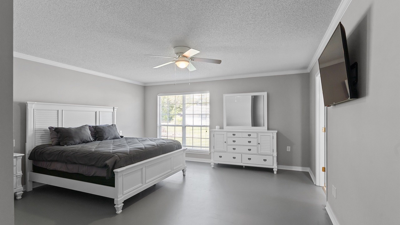 Photo of Bedroom in Foley