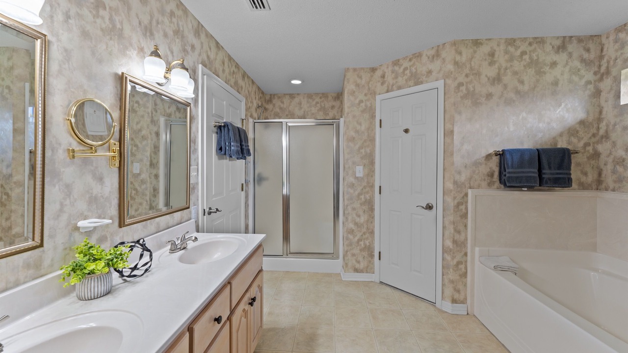 Photo of Bathroom in Foley