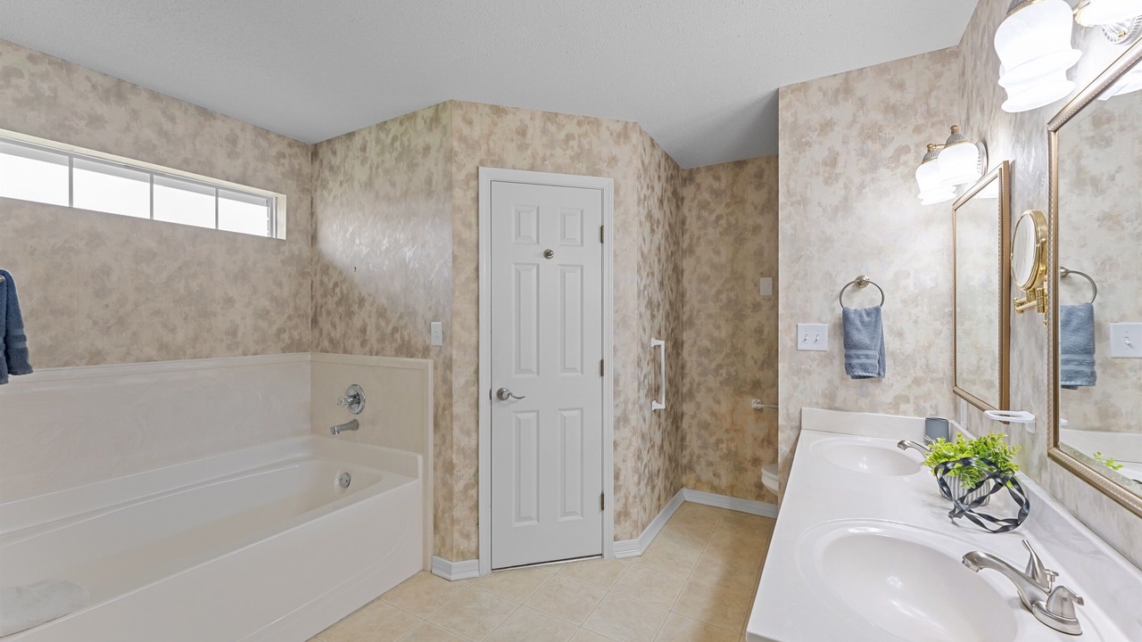Photo of Bathroom in Foley
