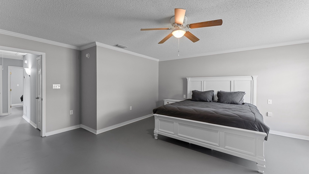 Photo of Bedroom in Foley