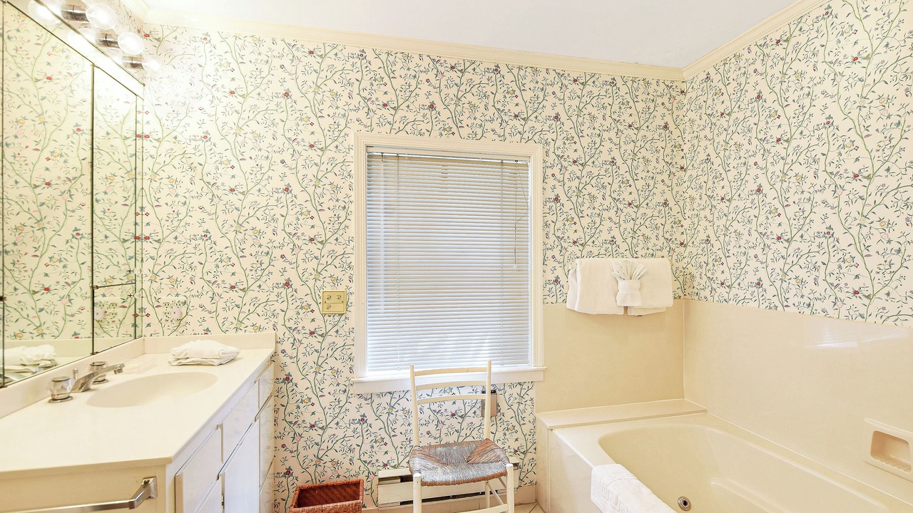 Photo of Bathroom in Sea Island