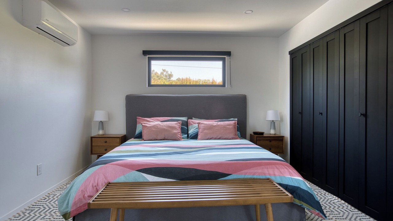 Photo of Bedroom in Mar Vista