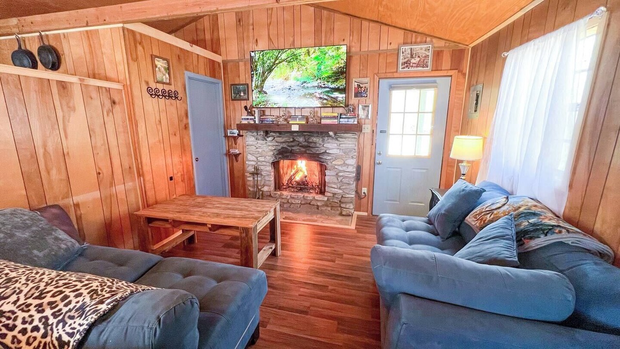 Photo of Livingroom in Lake Toxaway