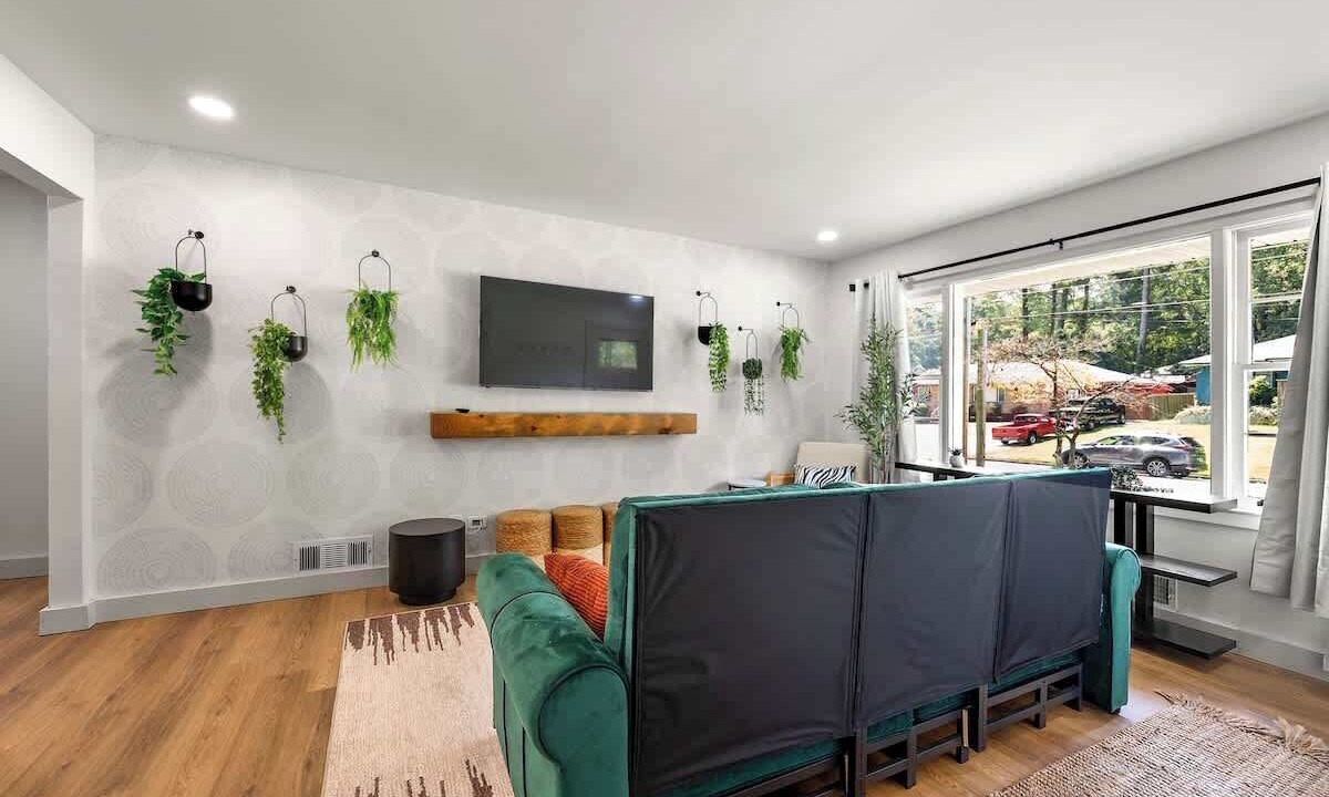 Photo of Livingroom in Browns Mill Park