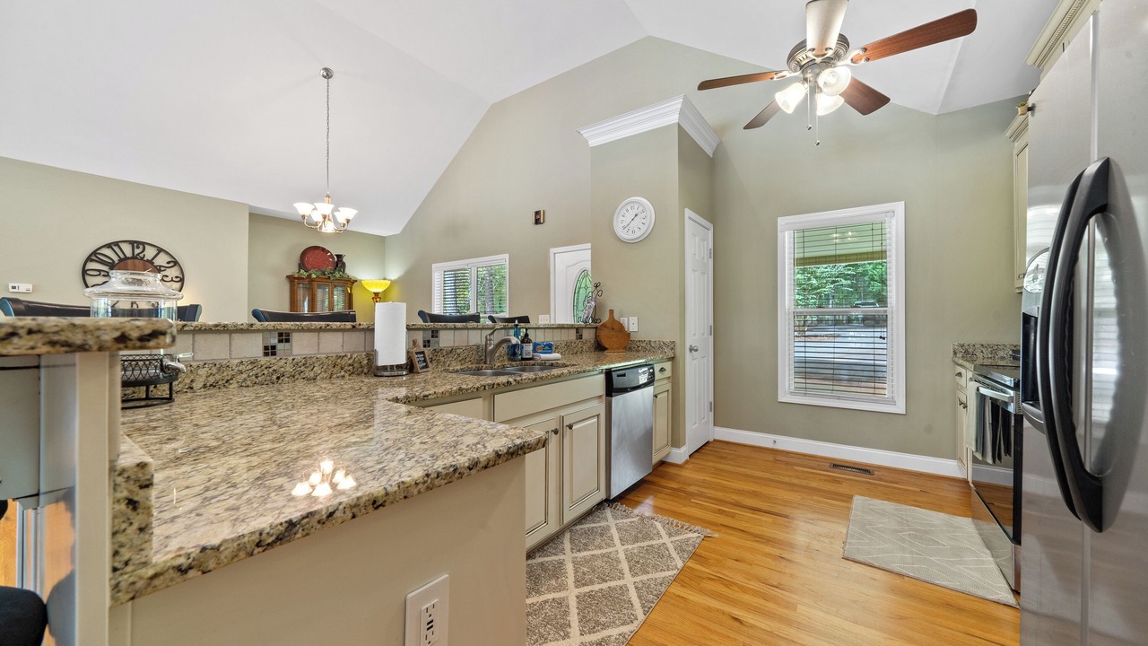 Photo of Kitchen in Eatonton
