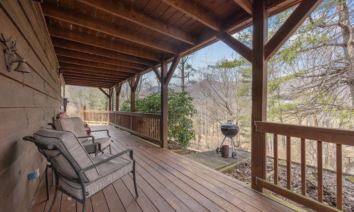 Photo of Patio Balcony in Mountain Springs