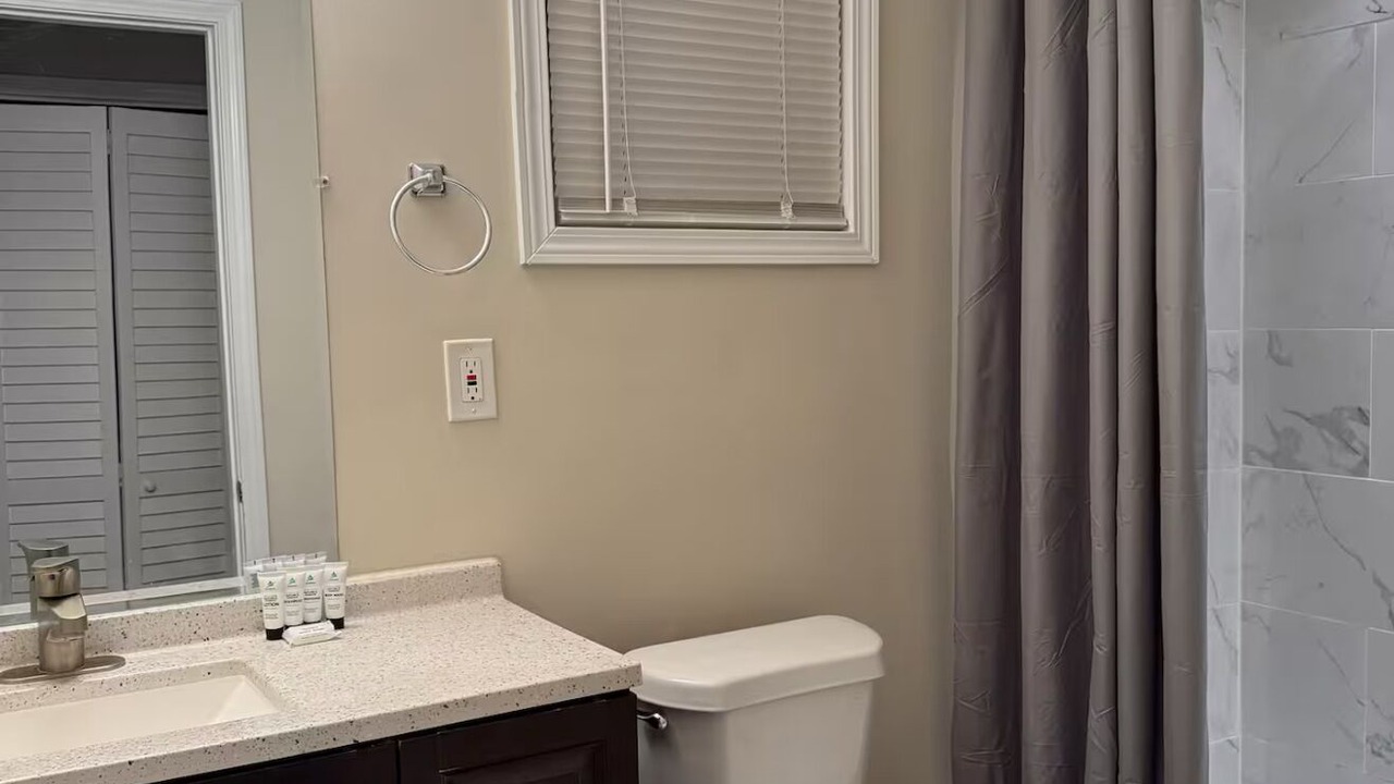 Photo of Bathroom in Church Street